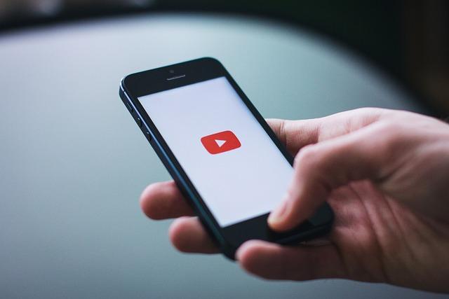 Unveiling Bias: Does YouTube Show Favoritism?